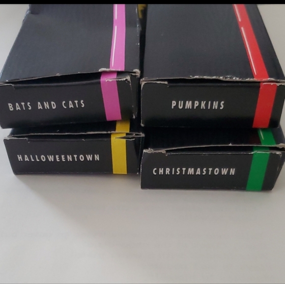 NWT, Set of 4, Nightmare Before Christmas Watches, Collectible - Picture 3 of 3